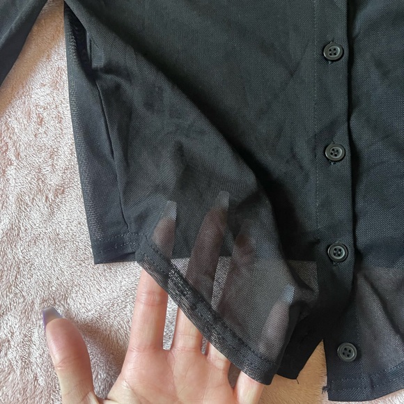 Sheer Collared Button Up Top - Picture 3 of 4